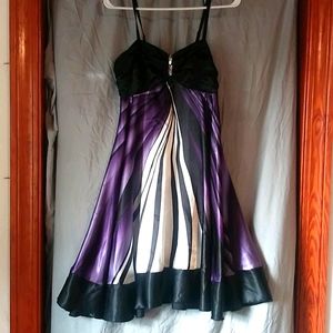 Super cute screen printed dress by VENUS